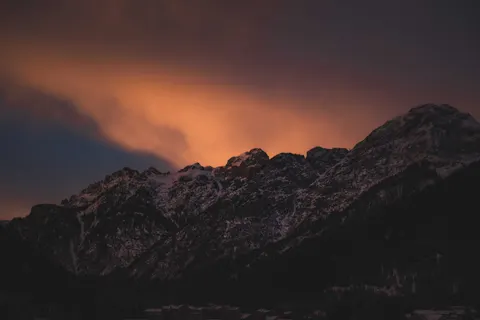 Mountain Range 4K Wallpaper · mountains · 3840×2560