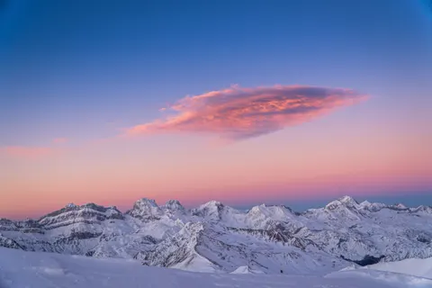 Mountain Range 4K Wallpaper · mountains · 3840×2560