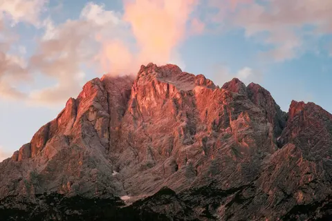Mountain Range 4K Wallpaper · mountains · 3840×2560