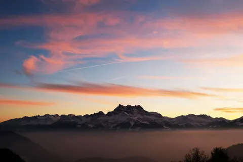 Mountain Range 4K Wallpaper · mountains · 3840×2560