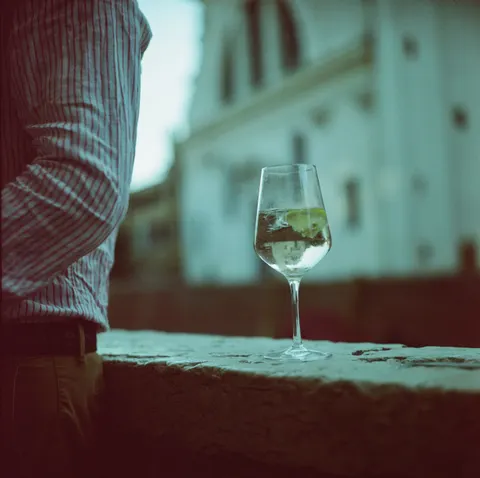 Wine 4K Wallpaper · food · 3840×3825