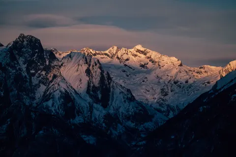 Mountain Range 4K Wallpaper · mountains · 3840×2560