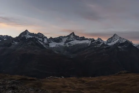 Mountain Range 4K Wallpaper · mountains · 3840×2560