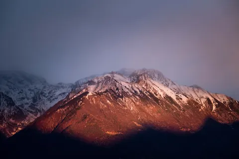 Mountain Range 4K Wallpaper · mountains · 3840×2560