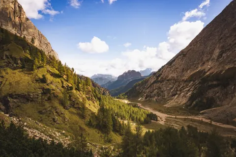 Dolomites 4K Wallpaper · mountains · 3840×2560