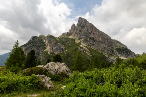 Dolomites 4K Wallpaper · mountains · 3840×2560