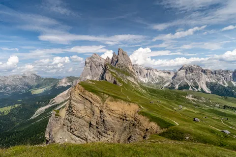 Dolomites 4K Wallpaper · mountains · 3840×2560