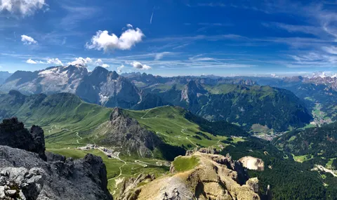 Dolomites 4K Wallpaper · mountains · 3840×2283
