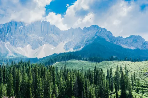 Dolomites 4K Wallpaper · mountains · 3840×2563