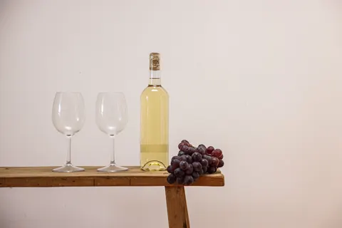 والپیپر شراب با کیفیت 4K · food · 3840×2561