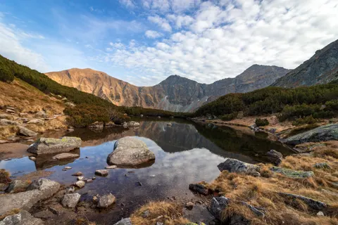 Mountain Lake 4K Wallpaper · mountains · 3840×2560