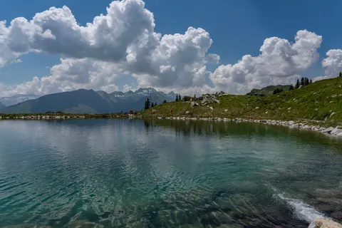 Mountain Lake 4K Wallpaper · mountains · 3840×2561