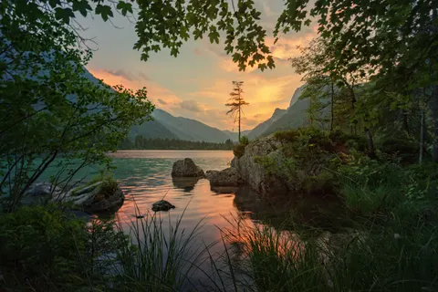 Mountain Lake 4K Wallpaper · mountains · 3840×2560