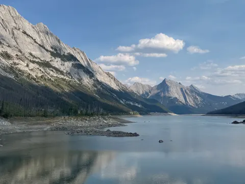Mountain Lake 4K Wallpaper · mountains · 3840×2880