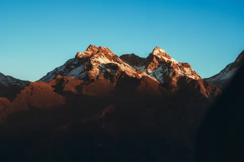 Himalayan Peaks 4K Wallpaper · mountains · 3840×2560