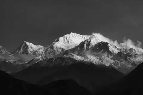 Himalayan Peaks 4K Wallpaper · mountains · 3840×2560