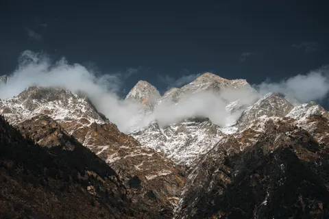 Himalayan Peaks 4K Wallpaper · mountains · 3840×2560
