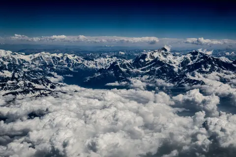 Himalayan Peaks 4K Wallpaper · mountains · 3840×2553