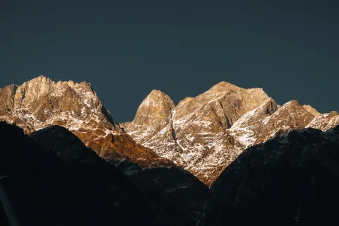 Himalayan Peaks 4K Wallpaper · mountains · 3840×2560