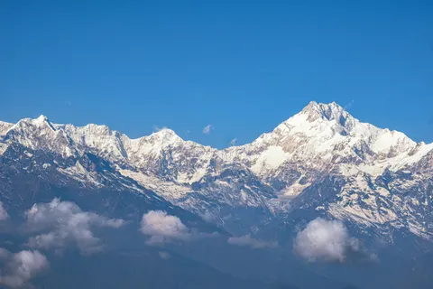 Himalayan Peaks 4K Wallpaper · mountains · 3840×2560