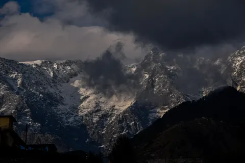 Himalayan Peaks 4K Wallpaper · mountains · 3840×2560