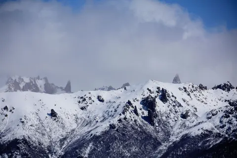 Patagonia 4K Wallpaper · mountains · 3840×2560