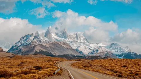 Patagonia 4K Wallpaper · mountains · 3840×2160