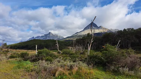 Patagonia 4K Wallpaper · mountains · 3840×2161