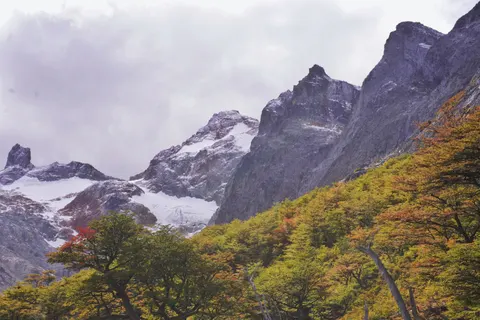 Patagonia 4K Wallpaper · mountains · 3840×2560