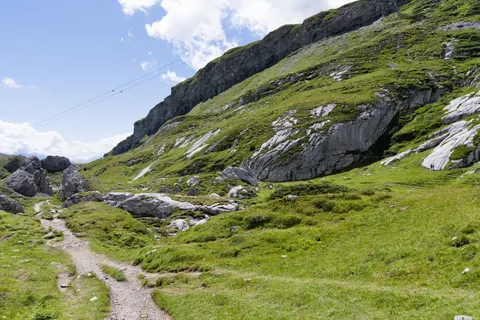 Mountain Trail 4K Wallpaper · mountains · 3840×2558