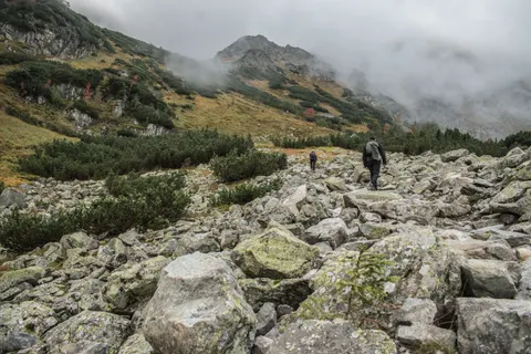 Mountain Trail 4K Wallpaper · mountains · 3840×2560