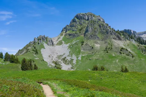 Mountain Trail 4K Wallpaper · mountains · 3840×2558