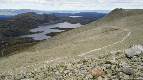 Mountain Trail 4K Wallpaper · mountains · 3840×2160