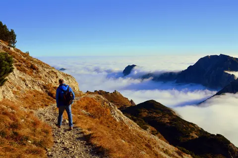 Mountain Trail 4K Wallpaper · mountains · 3840×2560