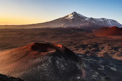 Volcanic Peak 4K Wallpaper · mountains · 3840×2560