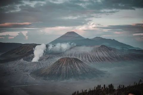 Volcanic Peak 4K Wallpaper · mountains · 3840×2560