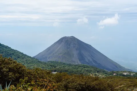 Volcanic Peak 4K Wallpaper · mountains · 3840×2560