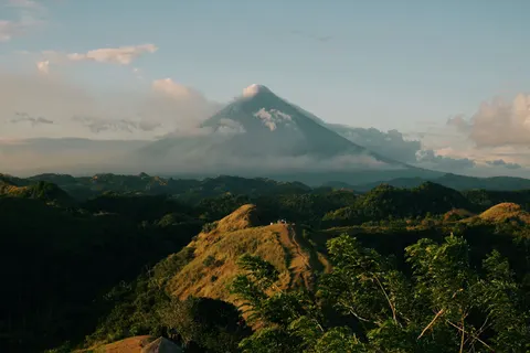 Volcanic Peak 4K Wallpaper · mountains · 3840×2560