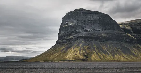 Volcanic Peak 4K Wallpaper · mountains · 3840×1997