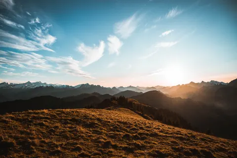 Golden Peak 4K Wallpaper · mountains · 3840×2563