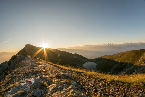 Golden Peak 4K Wallpaper · mountains · 3840×2560