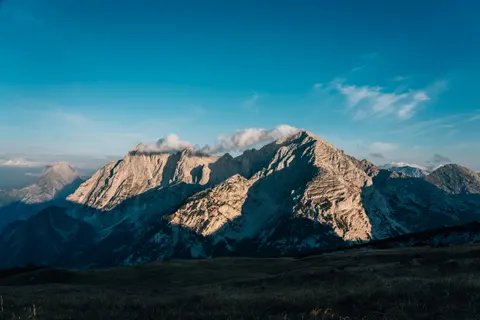 Golden Peak 4K Wallpaper · mountains · 3840×2560