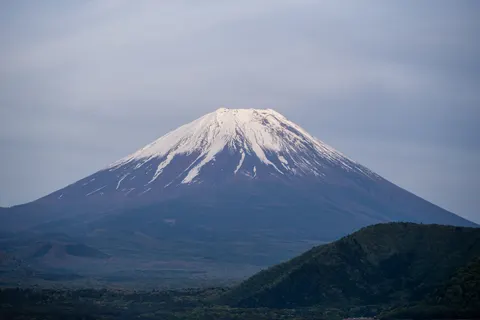 Mount Fuji 4K Wallpaper · mountains · 3840×2560