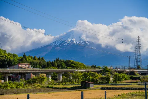 Mount Fuji 4K Wallpaper · mountains · 3840×2560