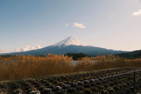 Mount Fuji 4K Wallpaper · mountains · 3840×2560