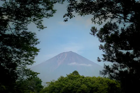 Mount Fuji 4K Wallpaper · mountains · 3840×2560