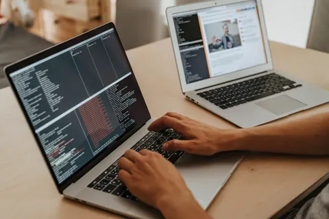 Code Screen 4K Wallpaper · technology · 3840×2560