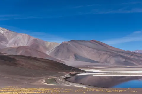 The Andes 4K Wallpaper · mountains · 3840×2560