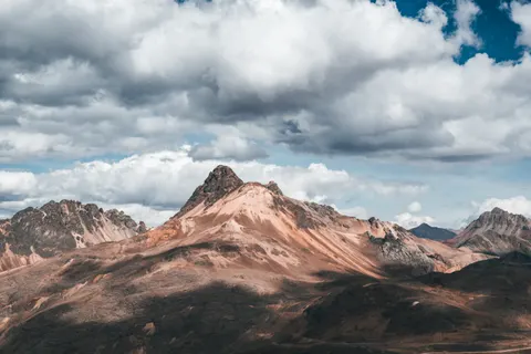 The Andes 4K Wallpaper · mountains · 3840×2560