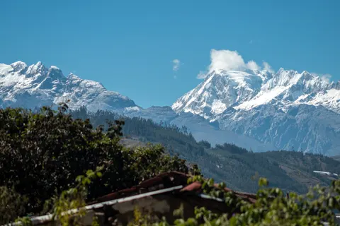 The Andes 4K Wallpaper · mountains · 3840×2560